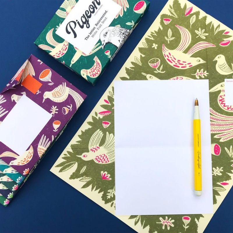 WS Fig &amp; Feather Pigeon, Folding Letter Set – Pack of 6 Letters
