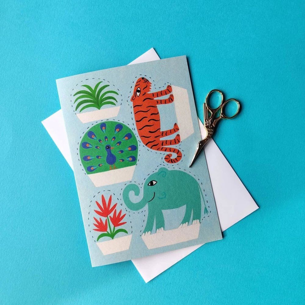 GC Cut out and fold jungleHattie T13