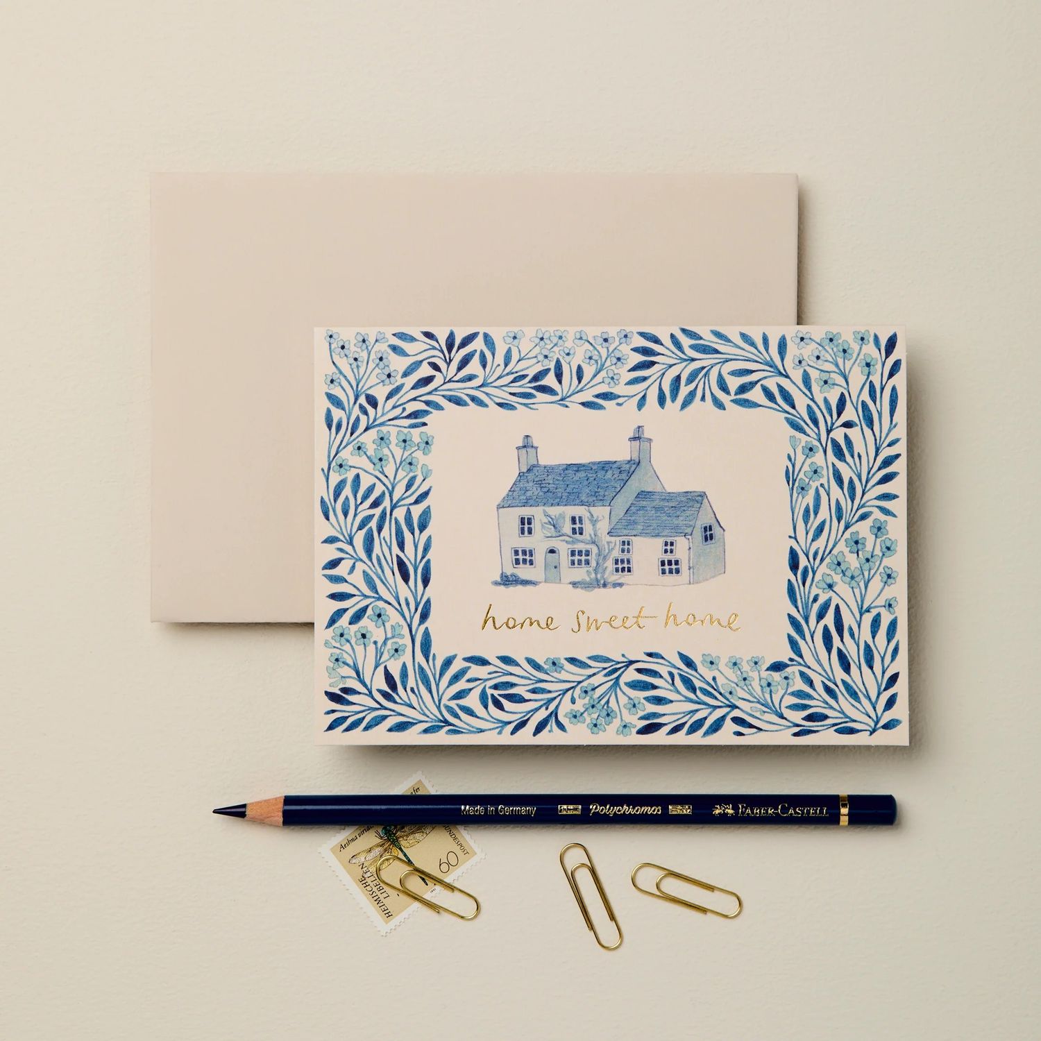 GC Blue Flora 'Home Sweet Home' Greeting Card
