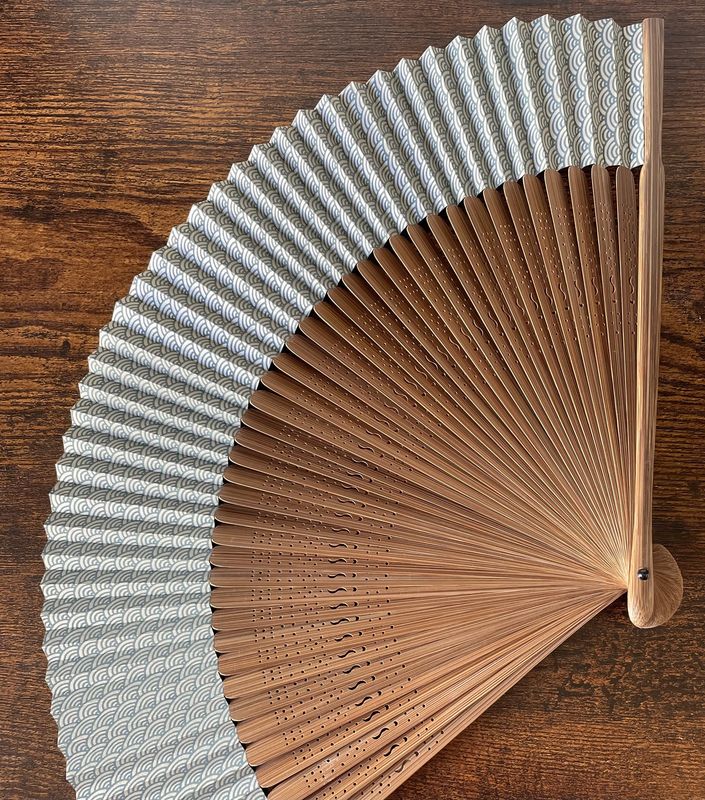 GF Japanese Patterns SEIKAIHA  Fan