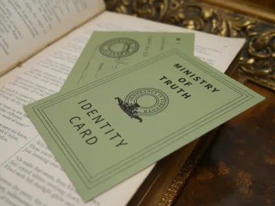 BA George Orwell 1984 - Ministry of Truth Bookmark