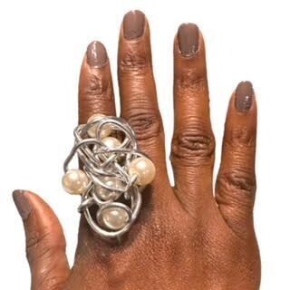 Pearl / Silver Cluster ring