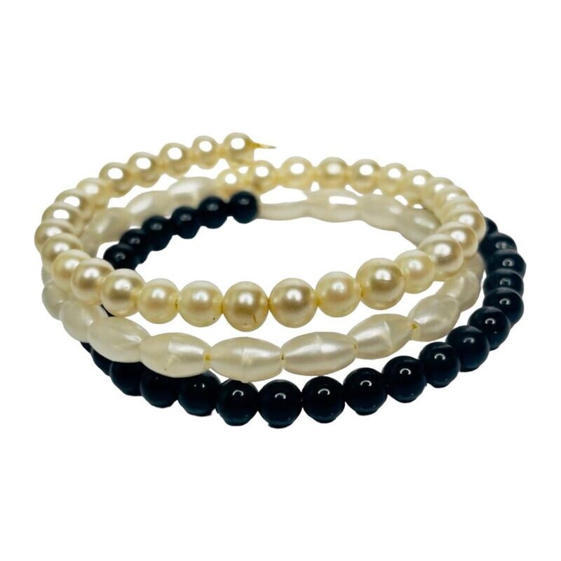 Classic Pearl Wrap Bracelet