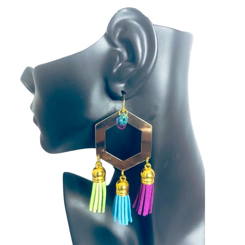 Triple Tassle