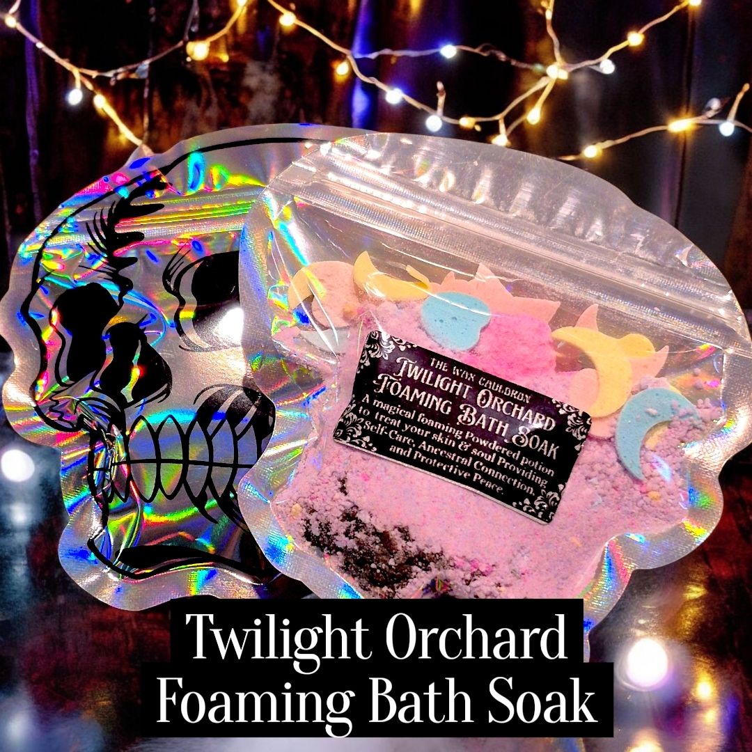 Twilight Orchard Foaming Bath Soak Twilight Orchard Foaming Bath Soak