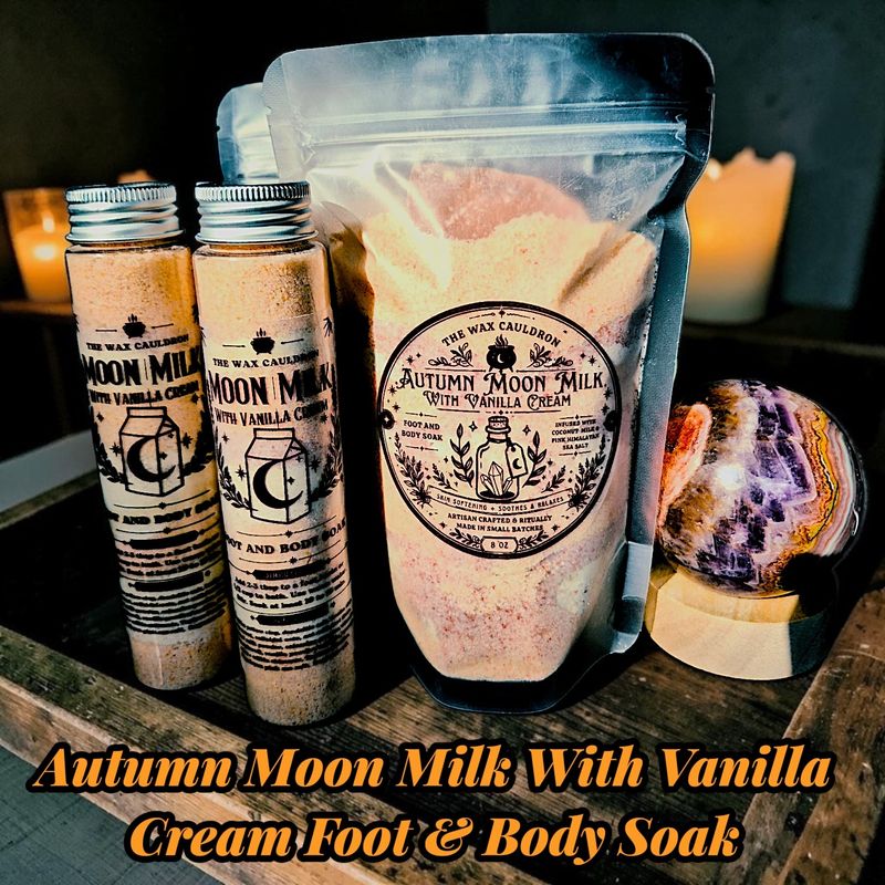 Autumn Moon Milk With Vanilla Cream Foot and Body Soak