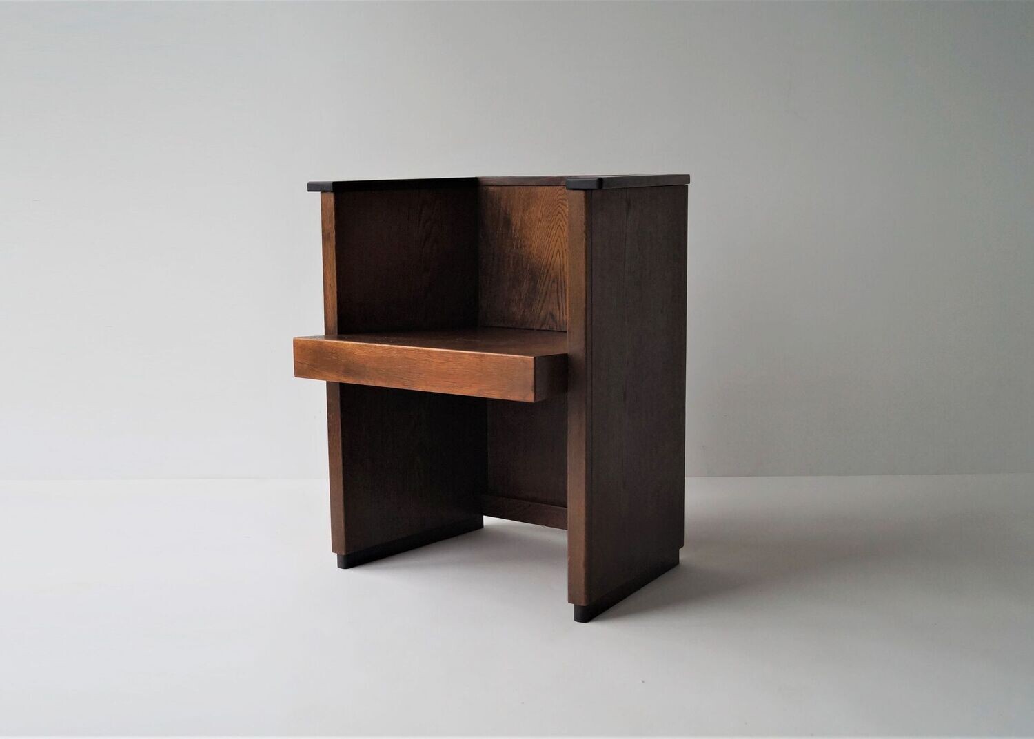 Modernist Dutch Armchair by P.E.L. Izeren, 1930s