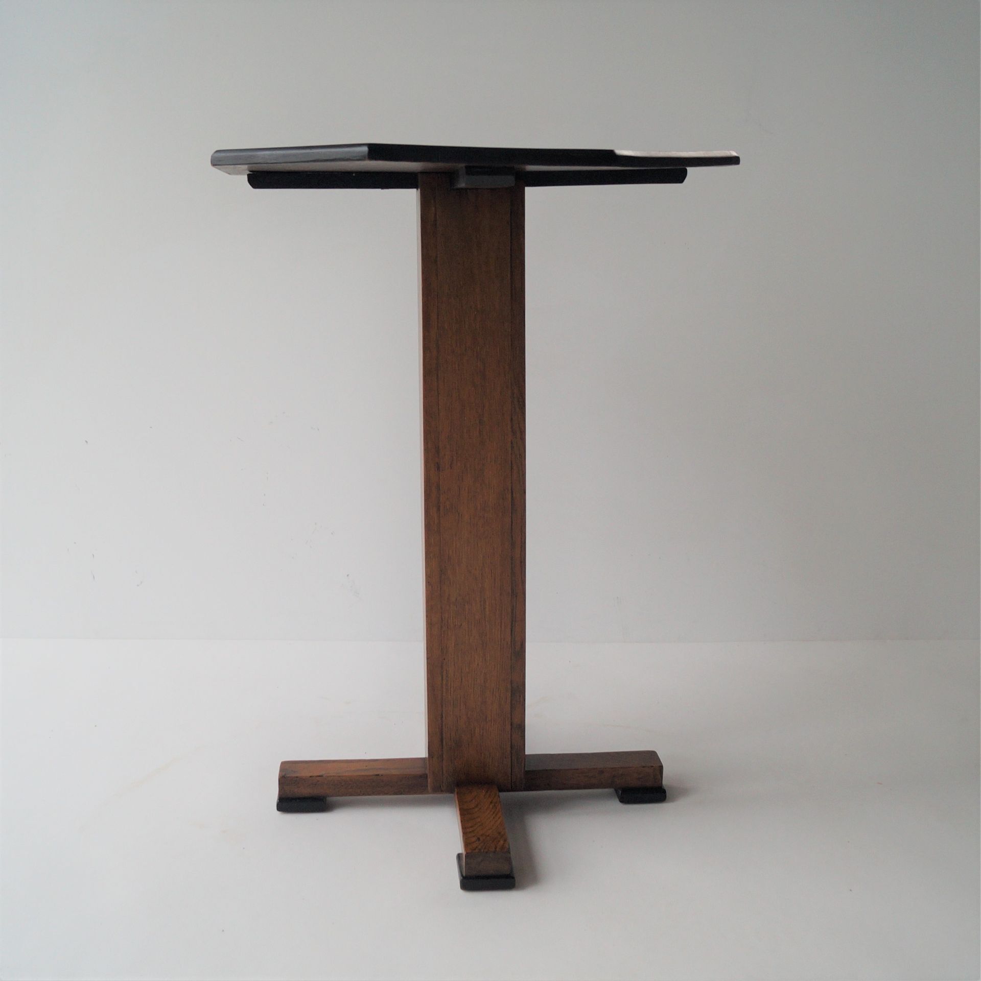 Dutch Art Deco octagonal Plant Table or Side Table, 1920s