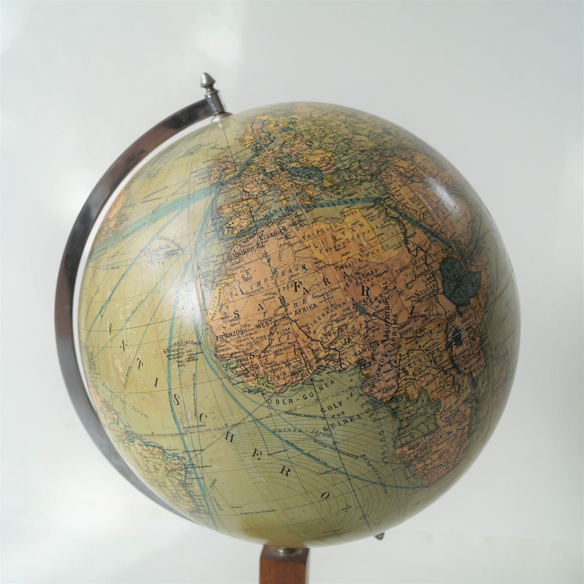 Antique globe by Columbus Erdglobus, 1930s