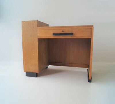 Haagse School/Modernist desk, Netherlands, 1920s Haagse School/Modernist desk, Netherlands, 1920s