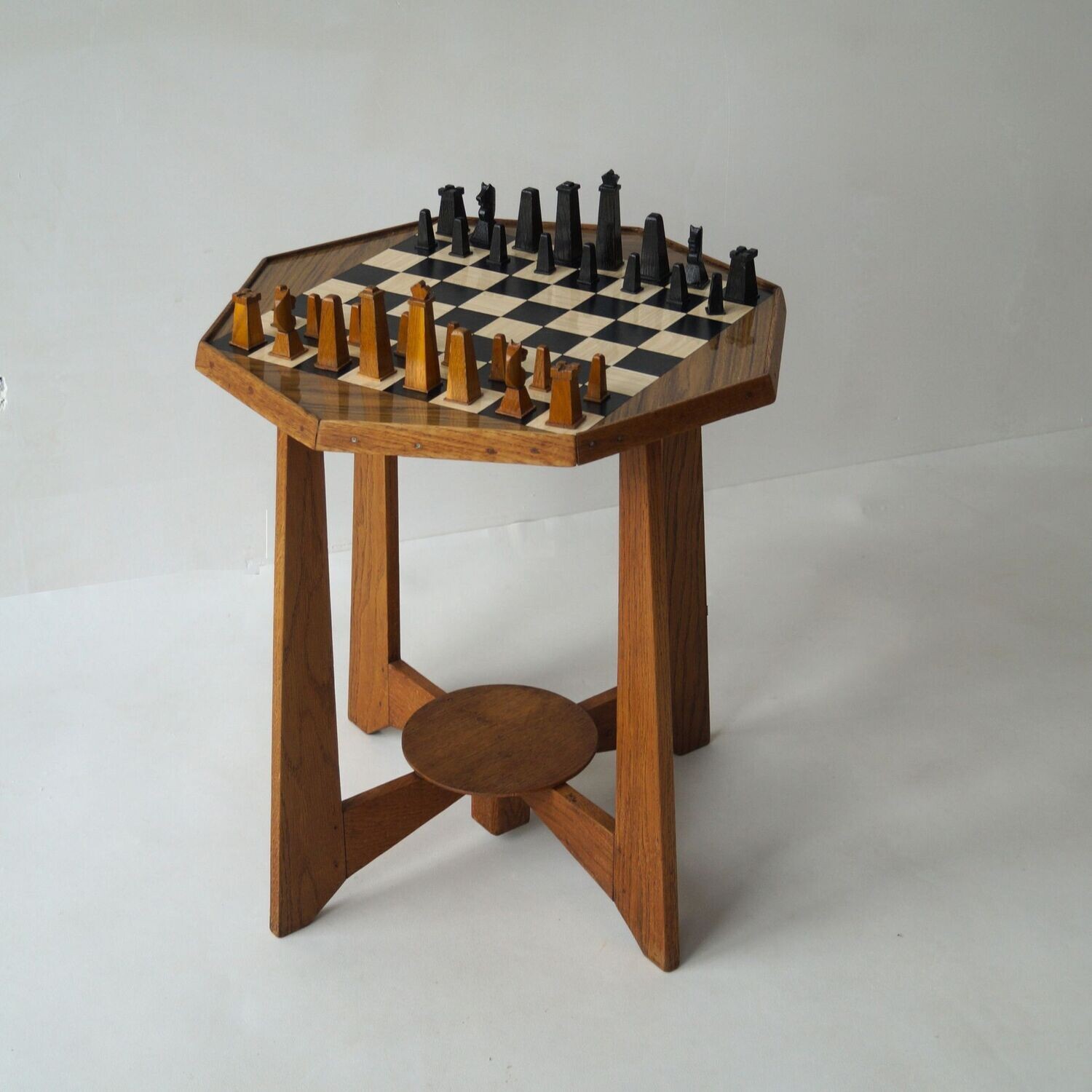 Dutch Art Deco octagonal chess table and chess set, ca. 1950s