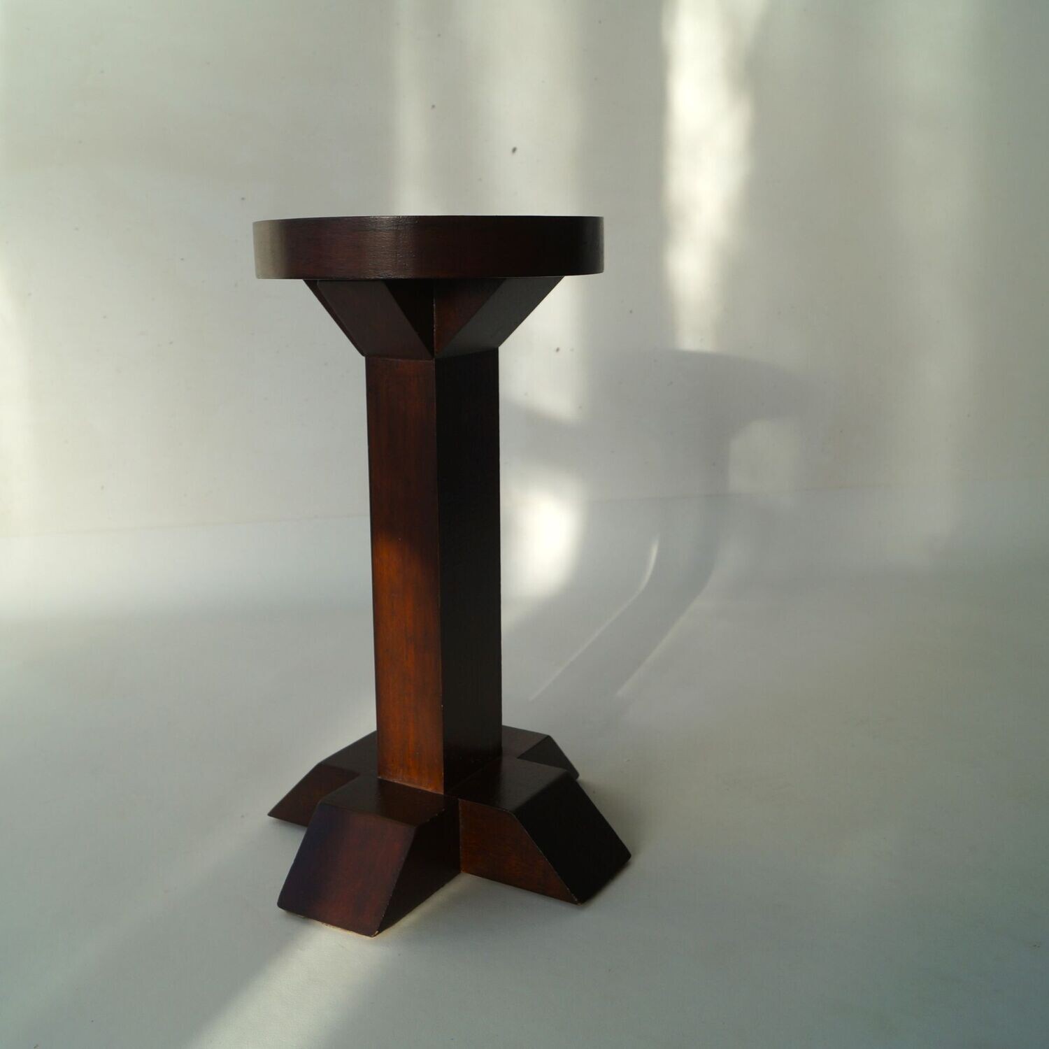 Dutch midcentury modernist plinth or side table, 1970s