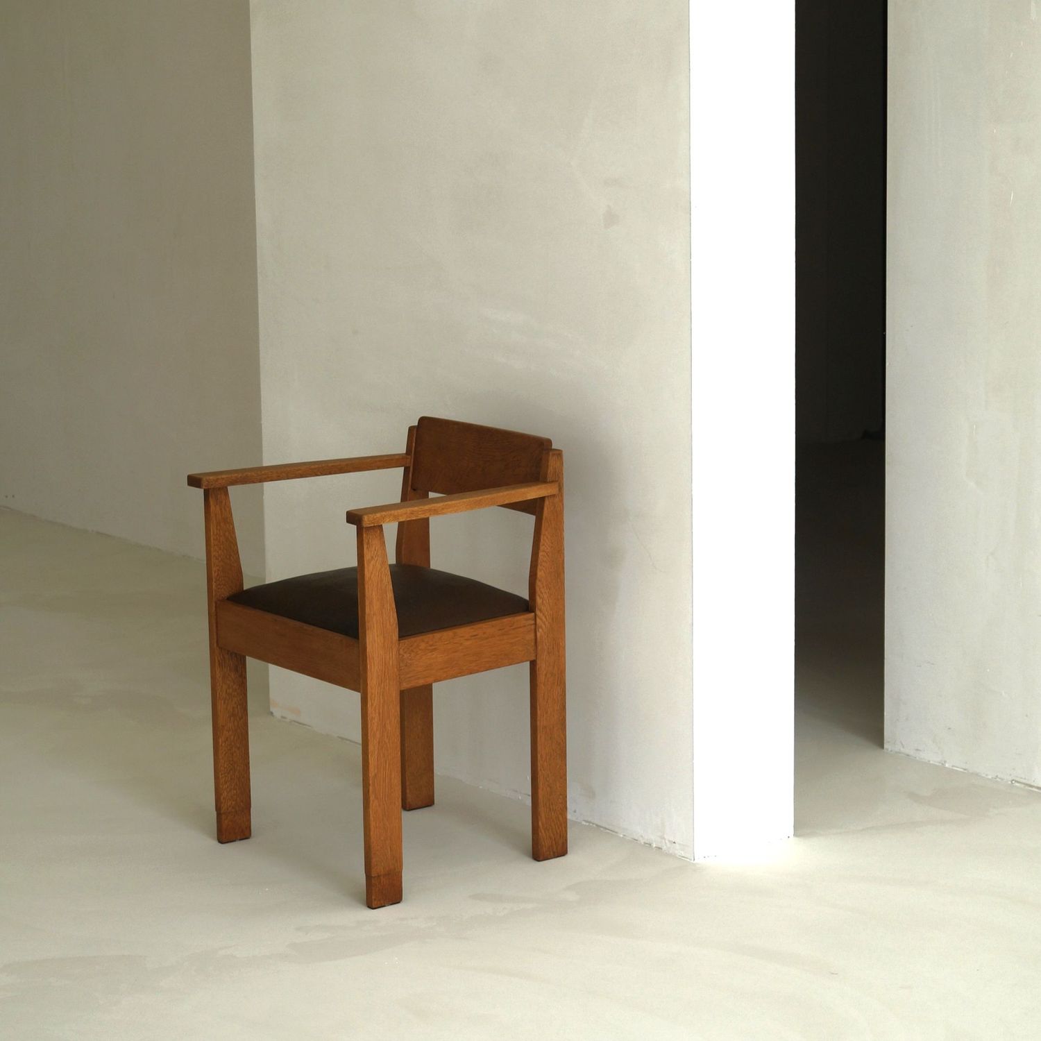 Dutch Art Deco rationalist desk chair by L.O.V. Oosterbeek, 1920s