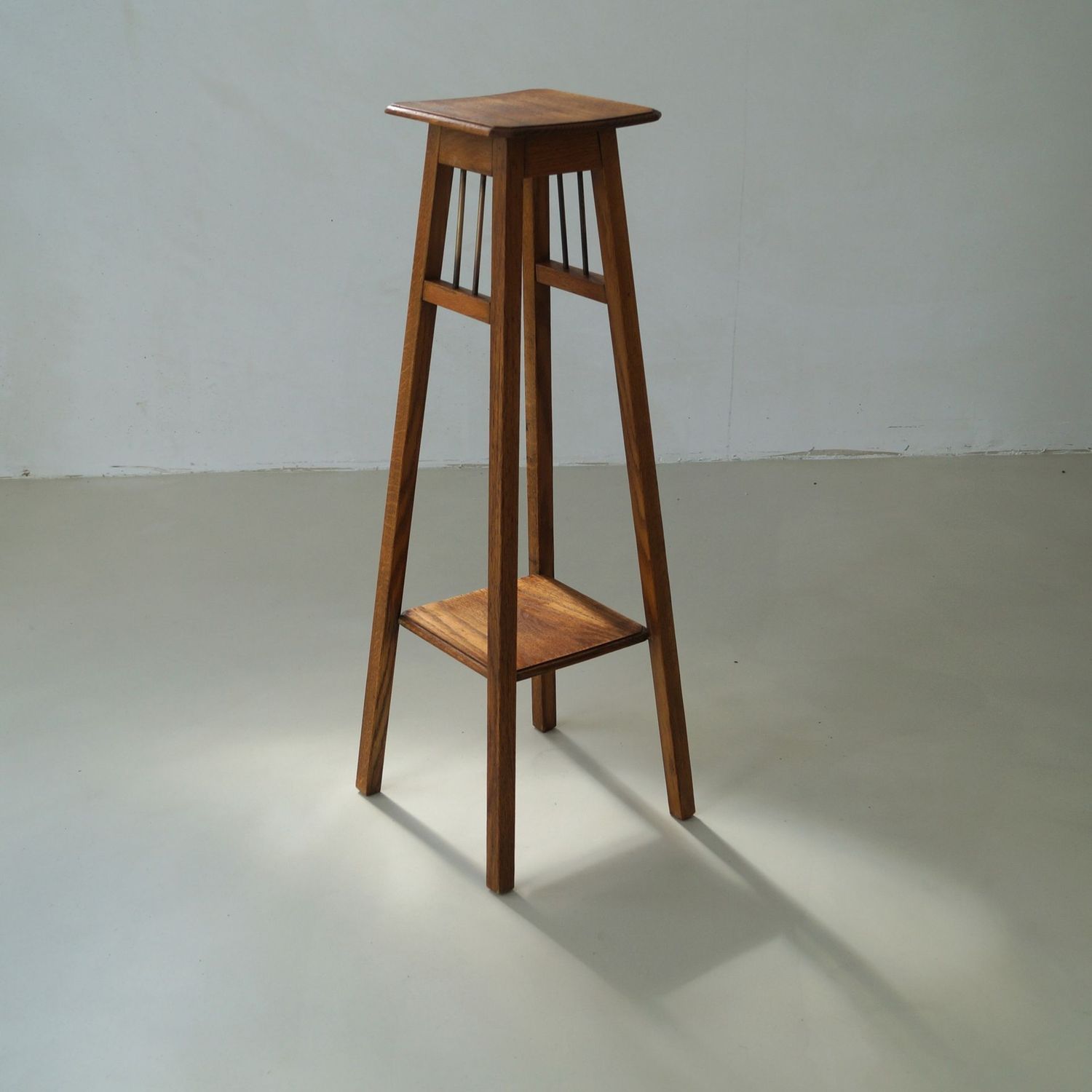 Amsterdam School Dutch Art Deco plant table, 1920s