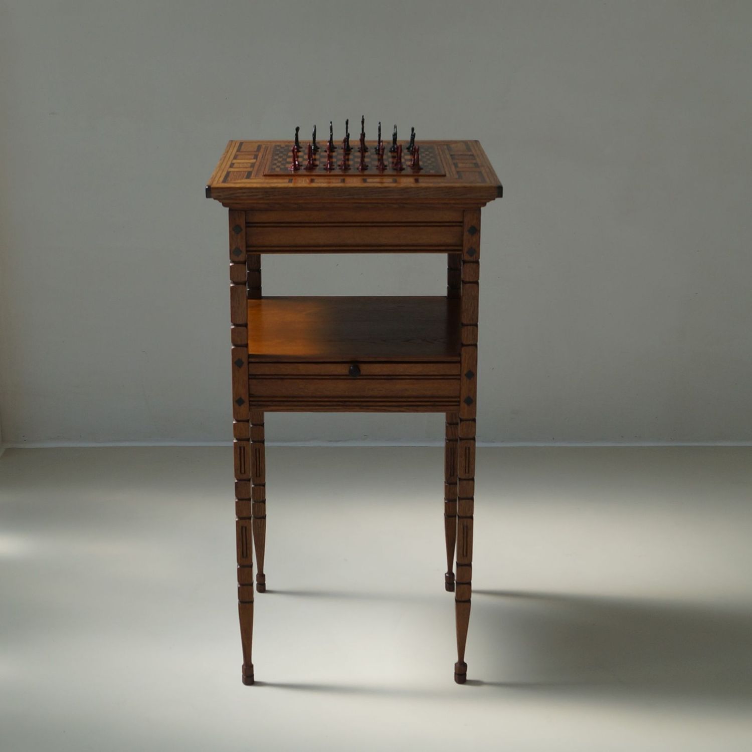 Dutch Art Nouveau 'Nieuwe Kunst' Chess and Checkers Table,  early 1900s