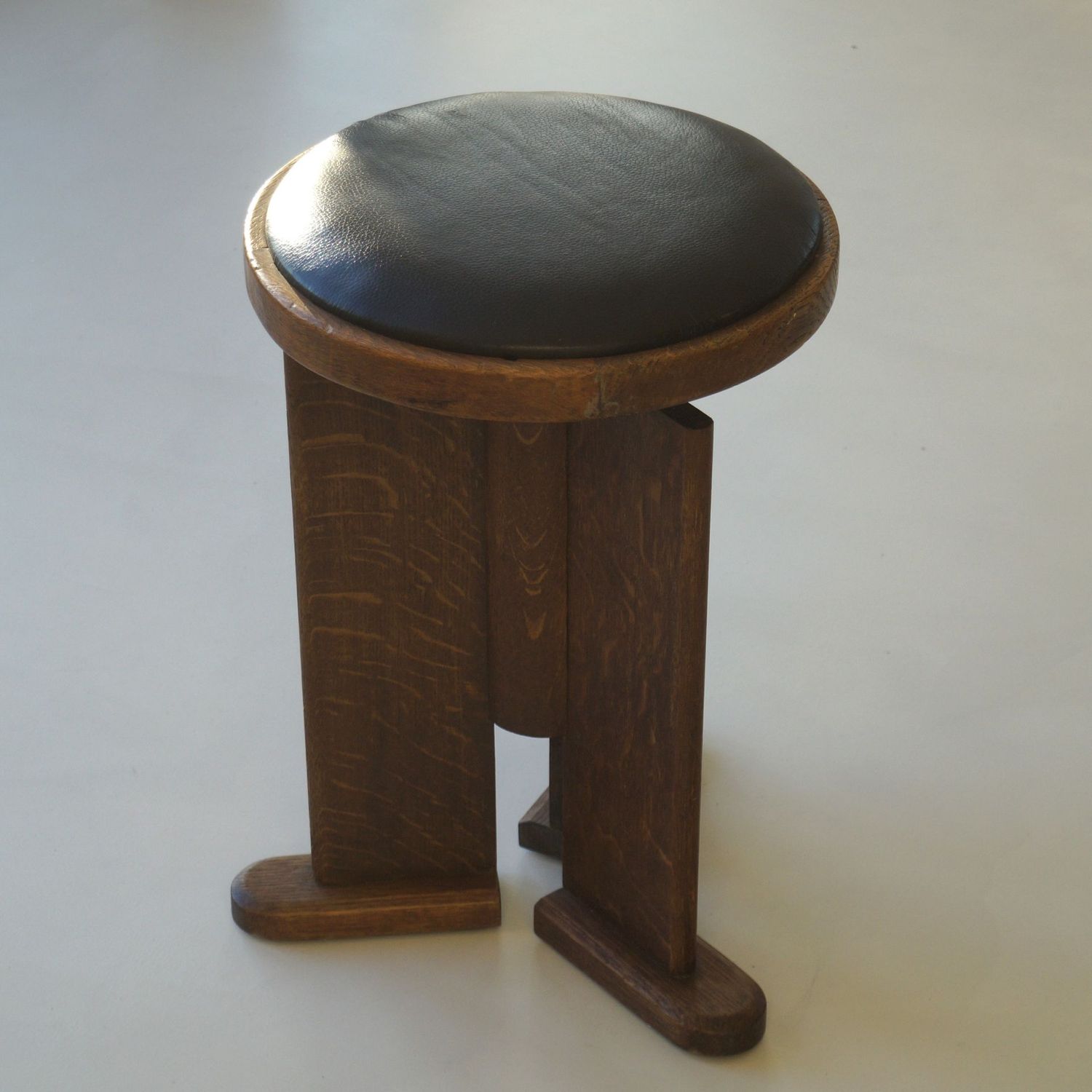 Dutch Art Deco piano stool with a modernist design, 1950s