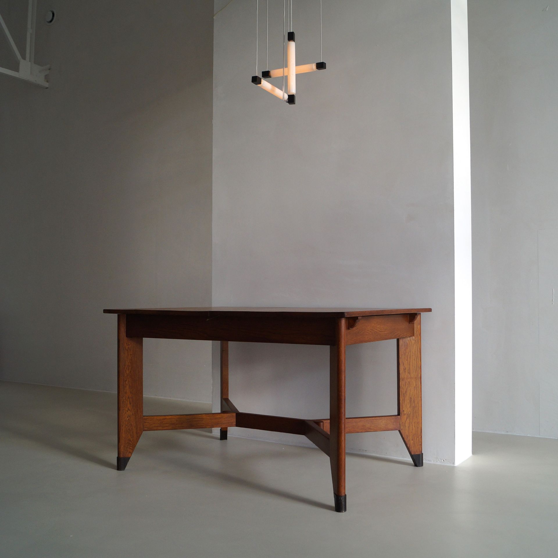 Haagse School Dutch Art Deco dining table by Hendrik Wouda for Pander, 1920s