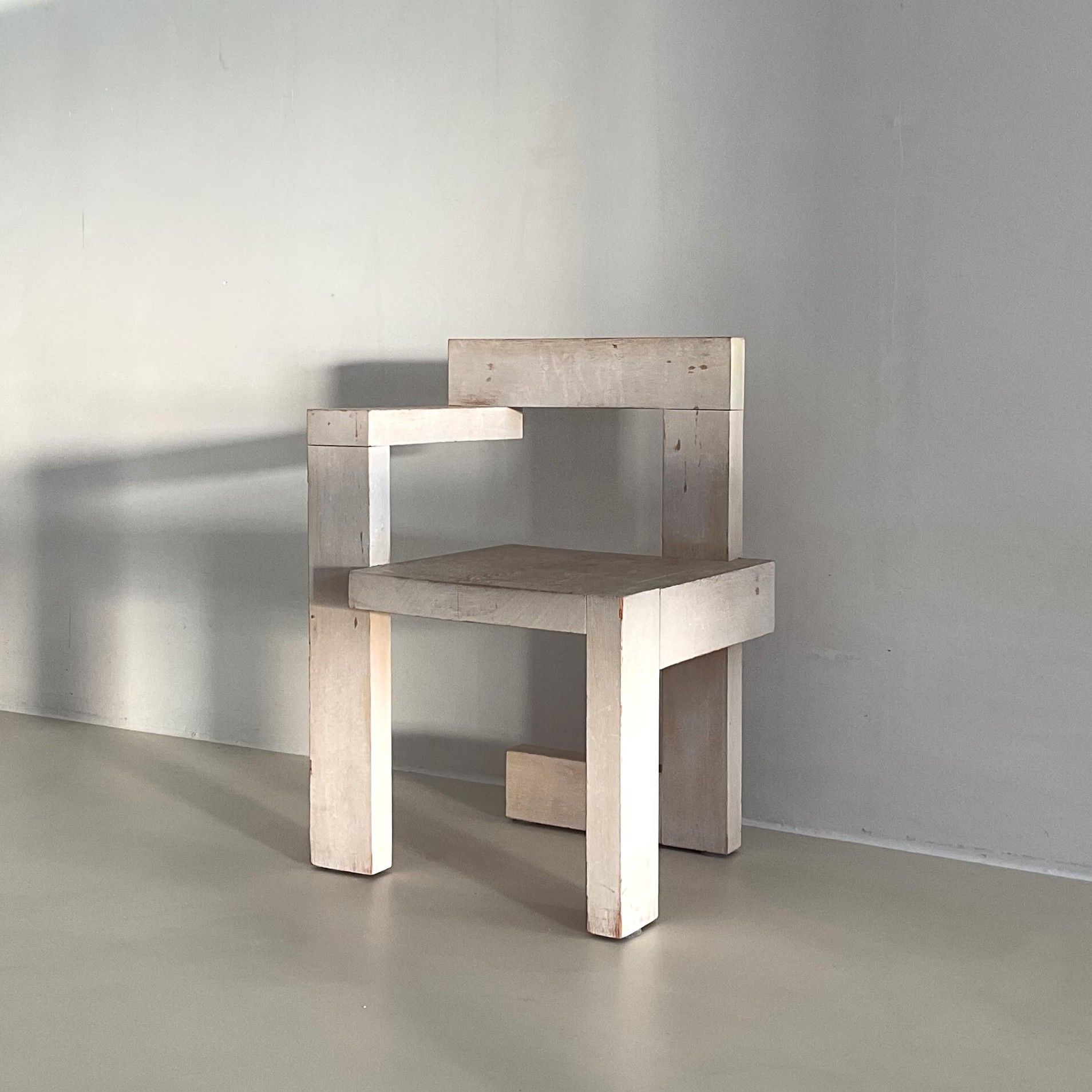 Steltman chair by Gerrit Rietveld, double stamp G.A. van de Groenekan & Cassina