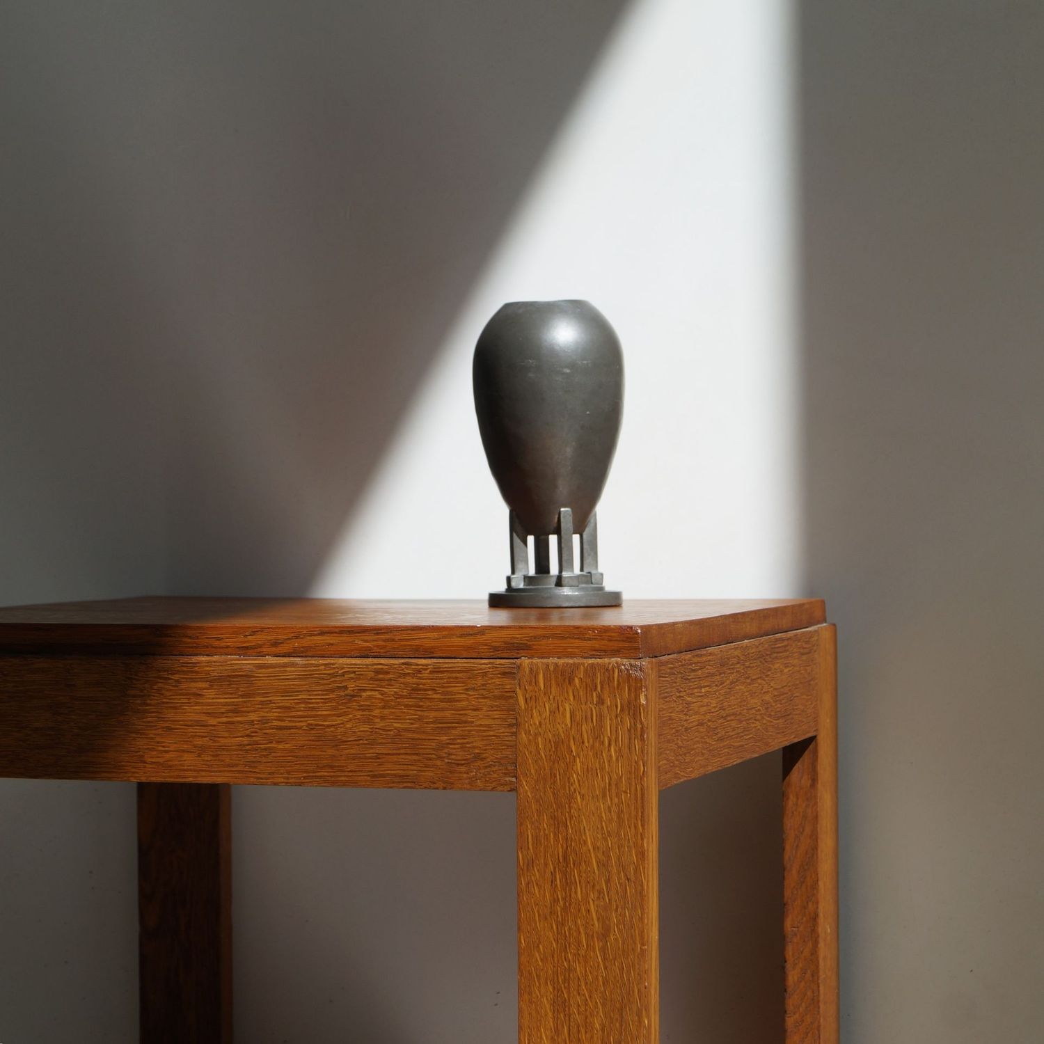 Dutch Art Deco modernist vase by  Daalderop, 1920s
