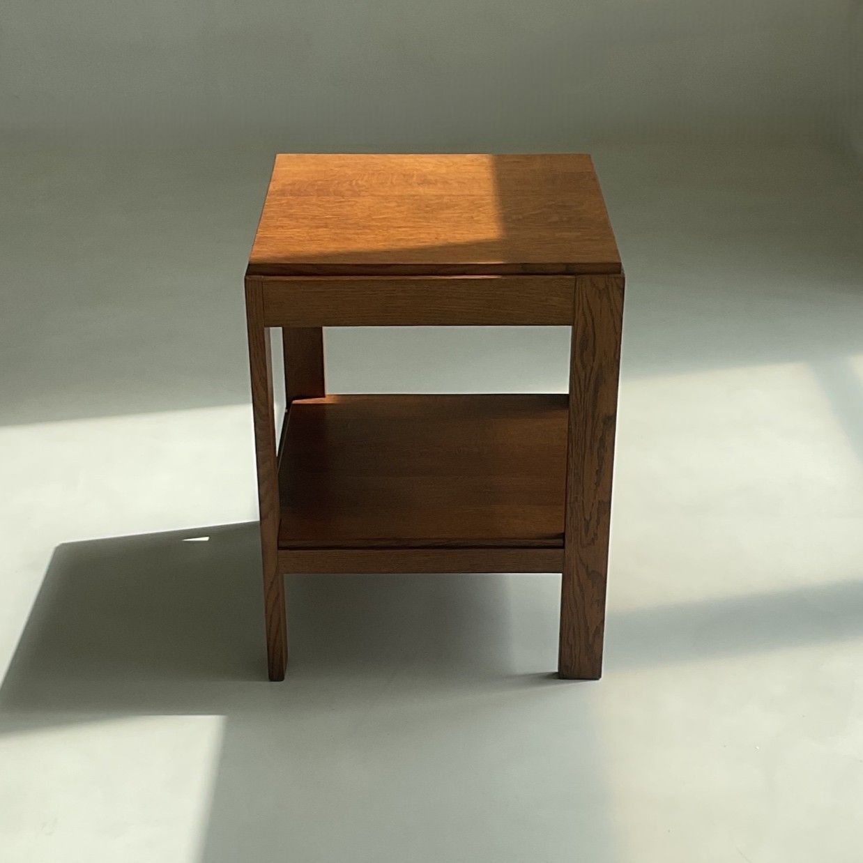 Modernist Dutch Art Deco oak side table by L.O.V. Oosterbeek, 1920s