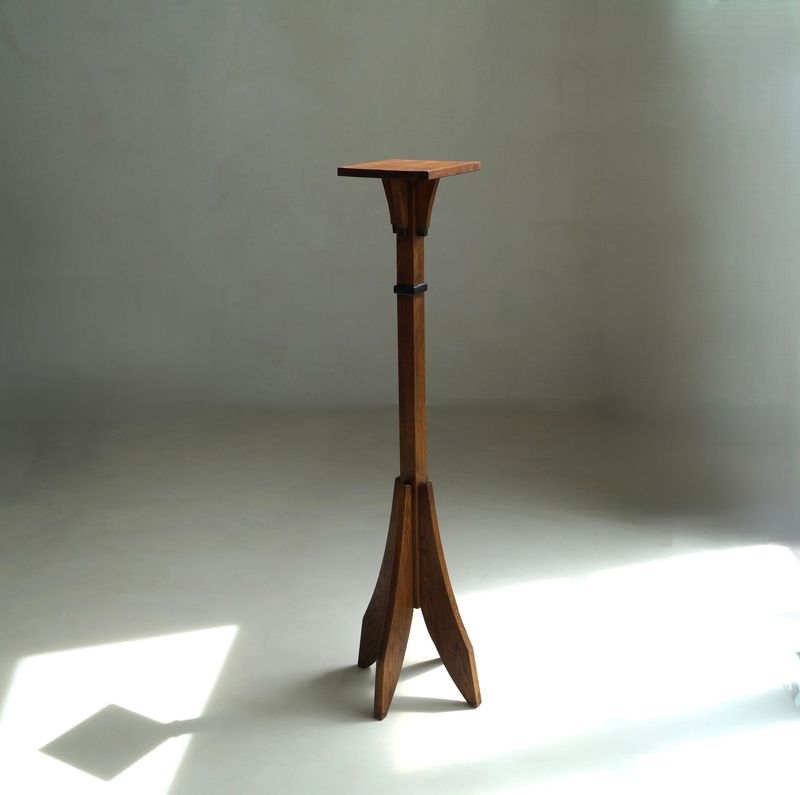 Dutch Art Deco Amsterdam School  pedestal in oak, 1920s