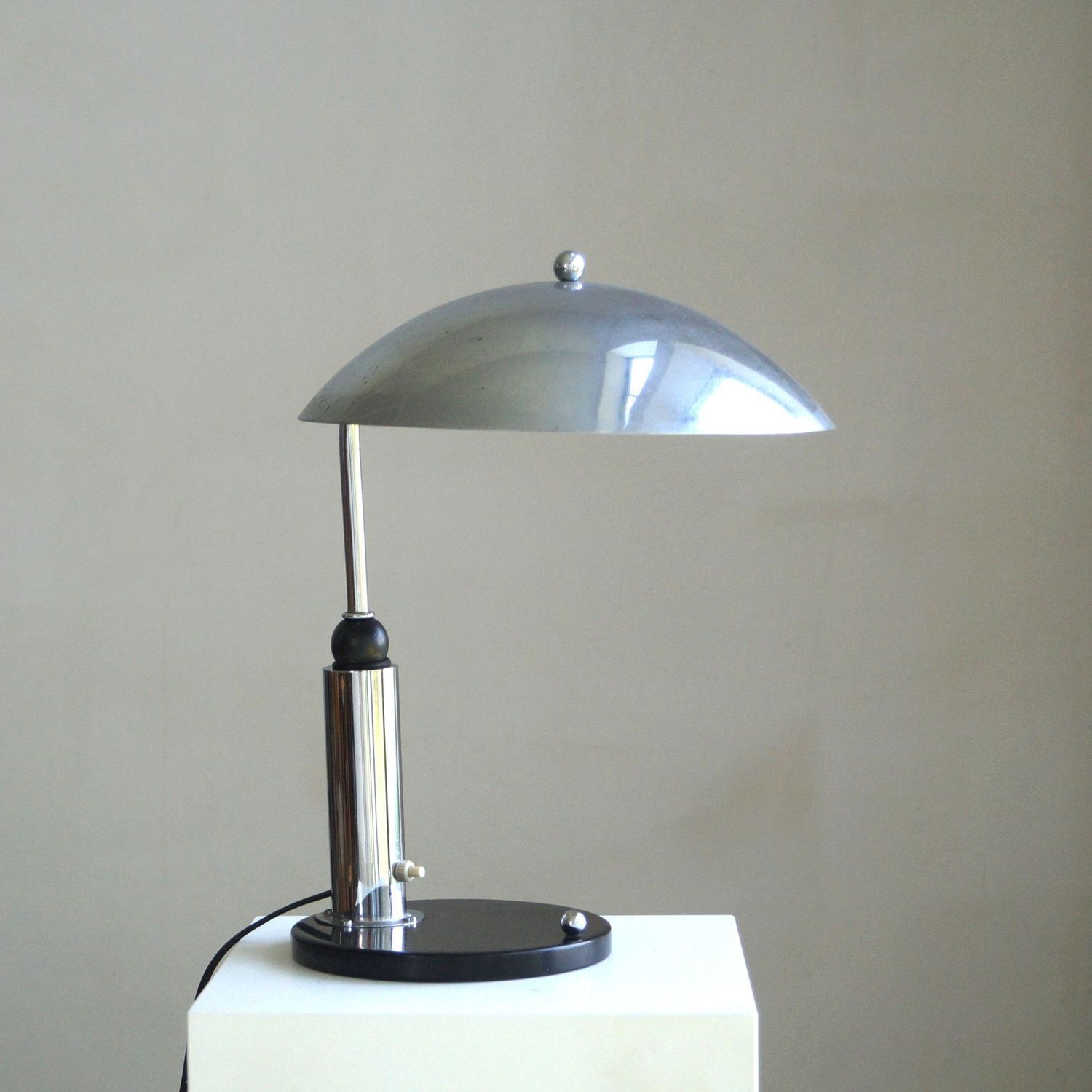 Modernist desk lamp by Kurt Versen for Daalderop, 1930s