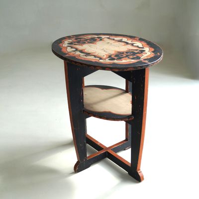 Dutch Art Deco Amsterdam School oval top table with original paintwork, c. 1925 Dutch Art Deco Amsterdam School oval top table with original paintwork, c. 1925