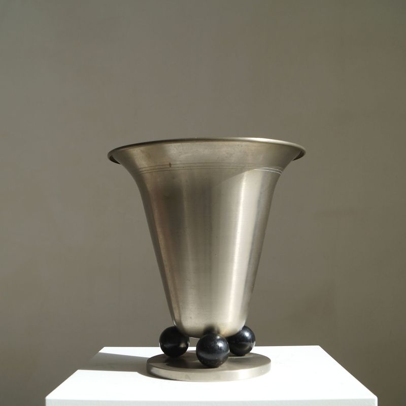 Dutch Art Deco modernist lamp by  Daalderop, 1940s
