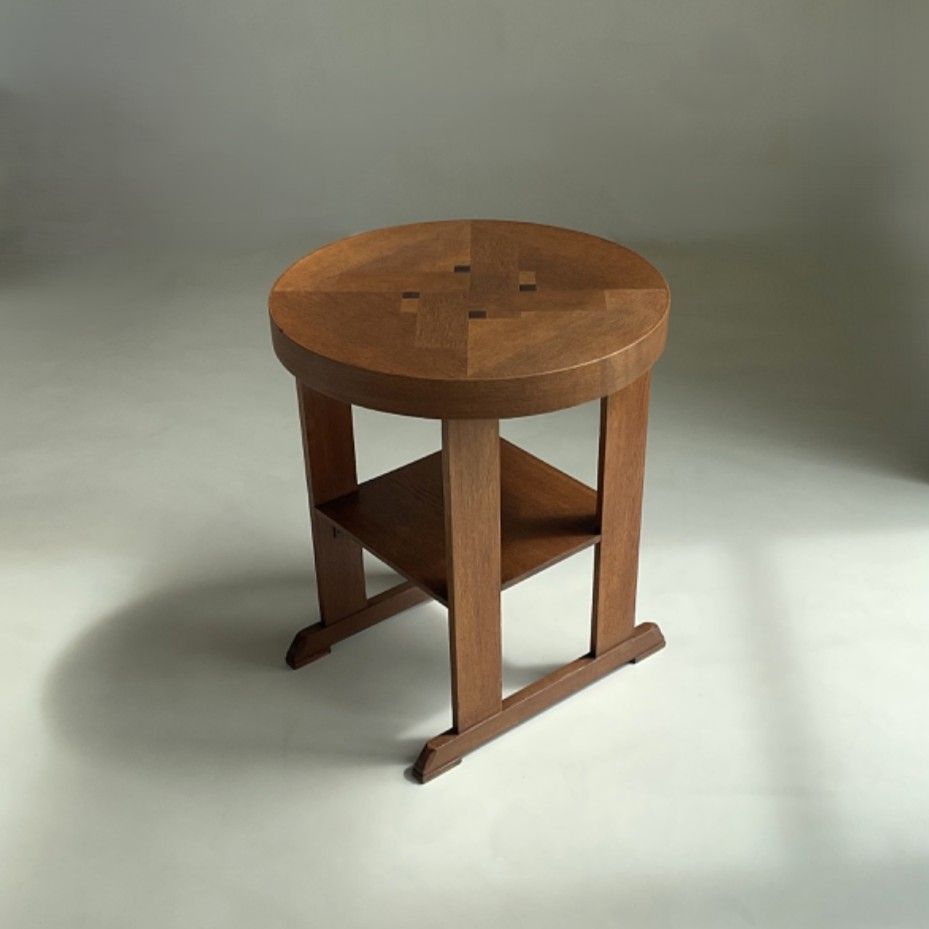 Dutch Modernist Side Table in oak attr. to P.E.L. Izeren, 1920s