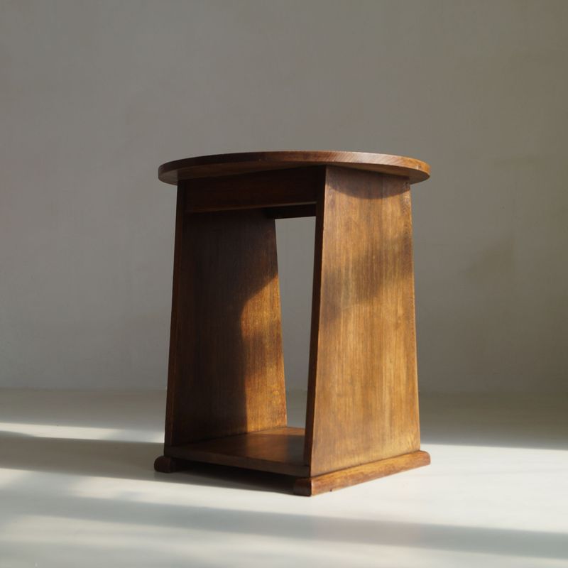 Dutch Art Deco Haagse School modernist side table with a tapering base, 1920s