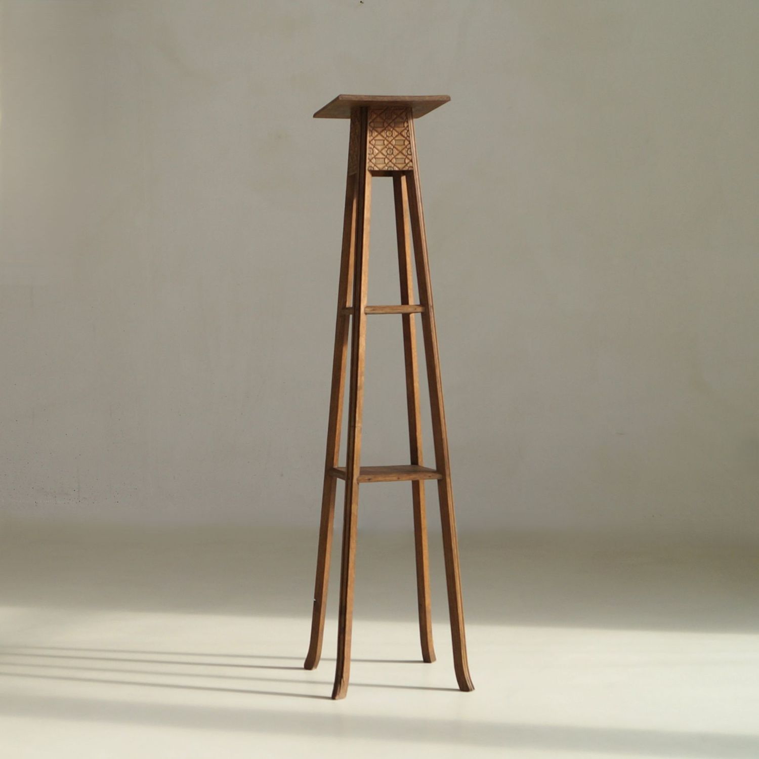 Tall Belgian Art Deco oak pedestal, 1920s