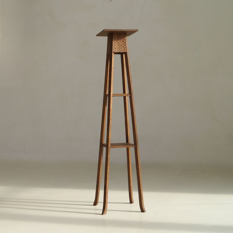 Tall Belgian Art Deco oak pedestal, 1920s