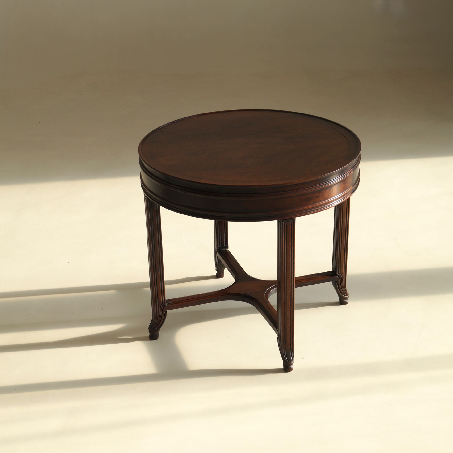 Organically Shaped Dutch Art Deco Amsterdam School Side Table, 1920s