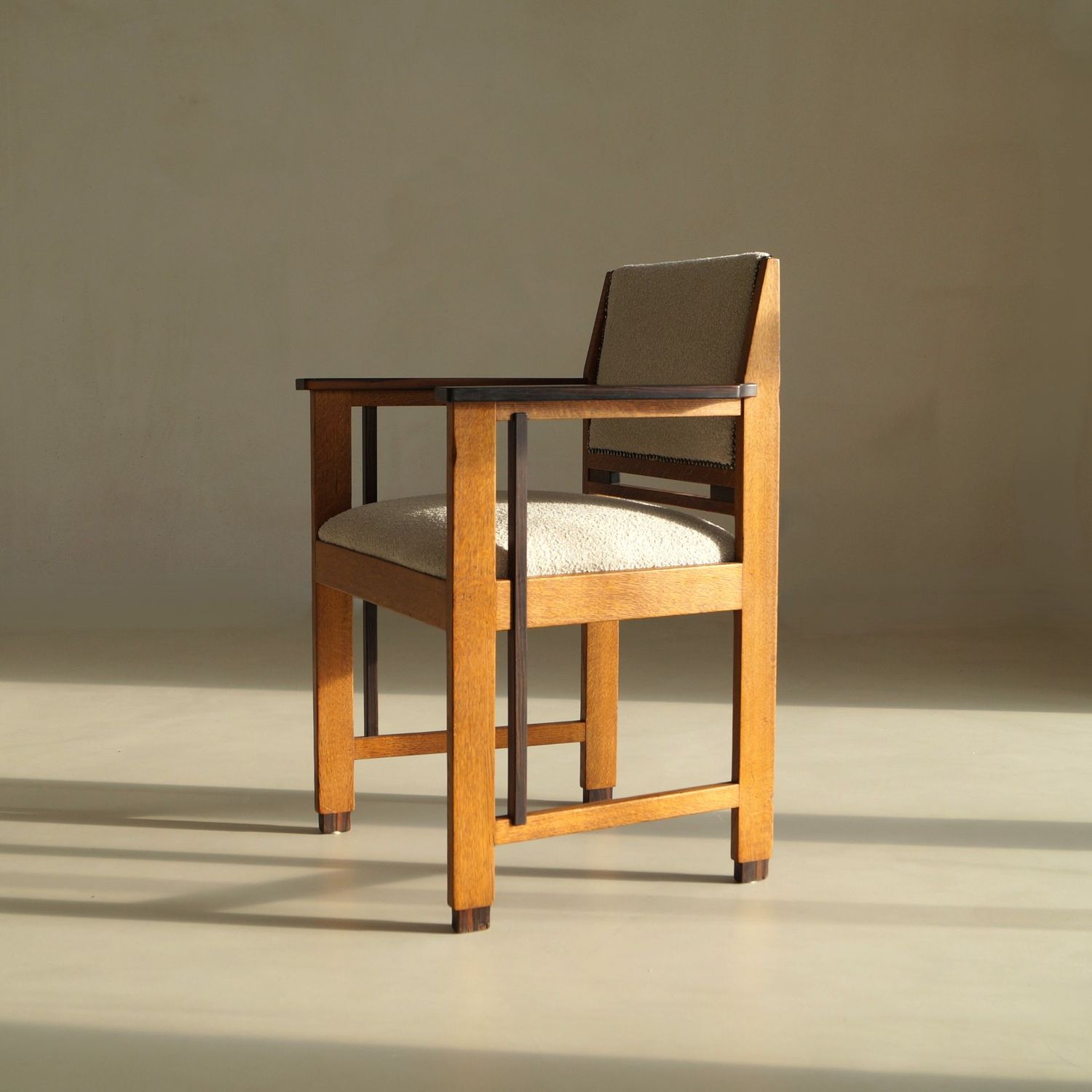 Dutch Art Deco modernist (Hague School) armchair, attr. to Anton Lucas, 1920s