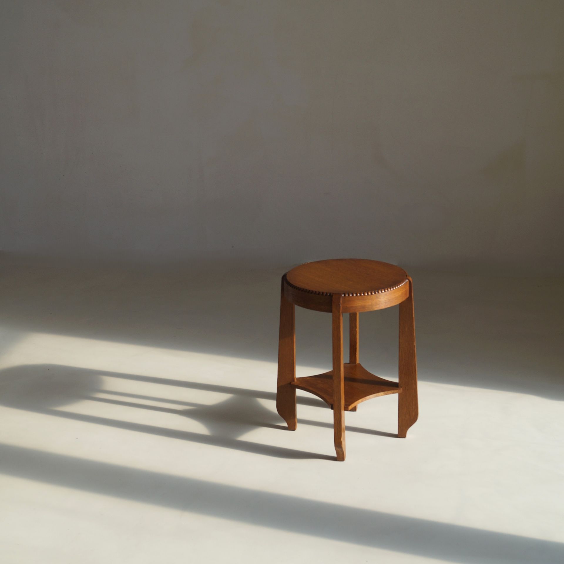 Dutch Art Deco Amsterdam School / Arts & Crafts side table, 1920s