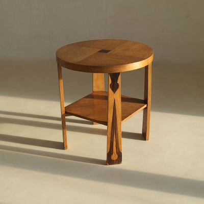 Dutch Art Deco Amsterdam School occasional table, 1920s Dutch Art Deco Amsterdam School occasional table, 1920s