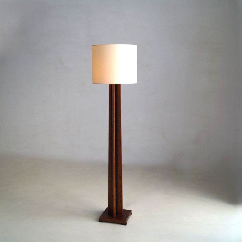 Dutch Art Deco Modernist The Hague School solid oak floorlamp, 1920s