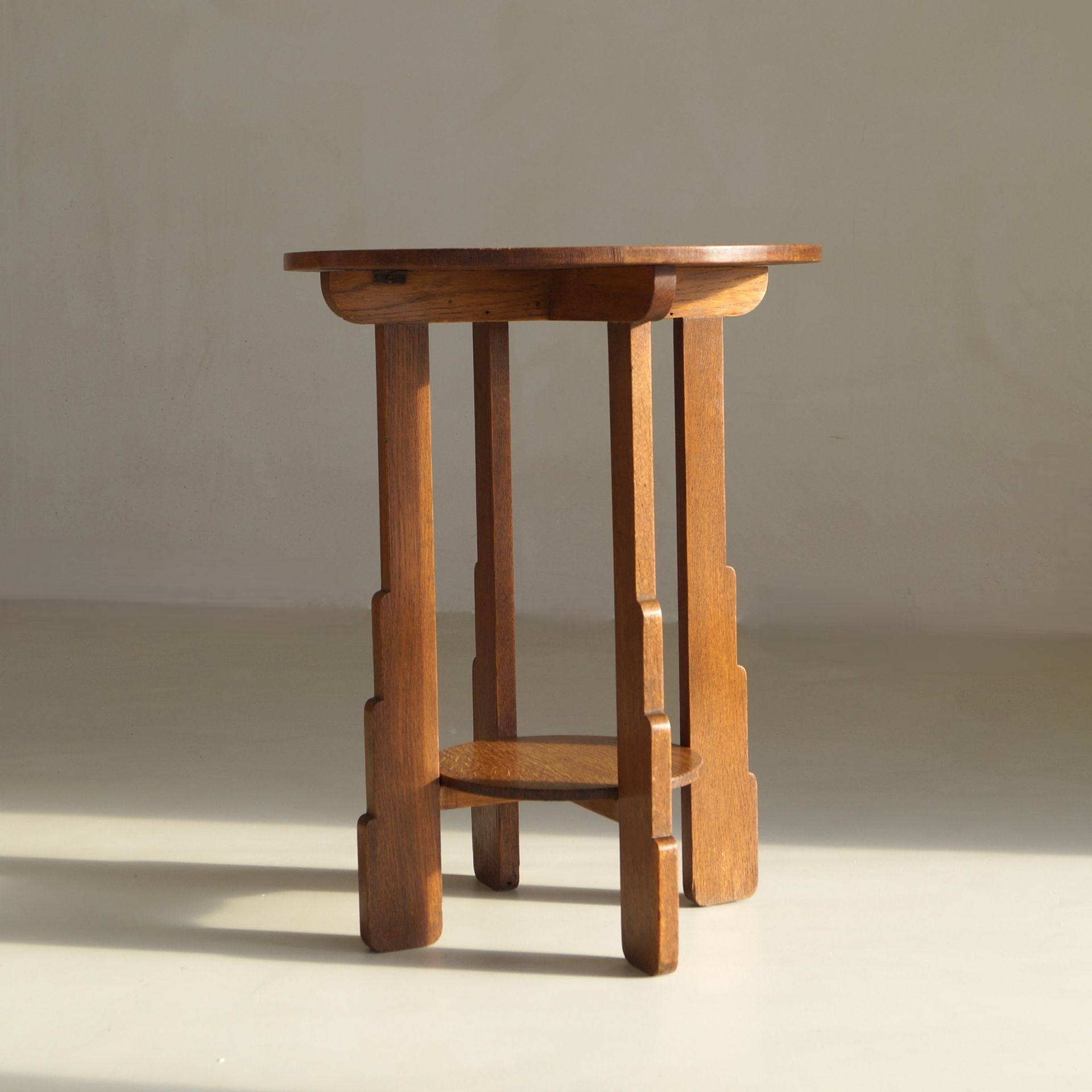 Elegant Amsterdam School Oak Side Table, Netherlands 1920s