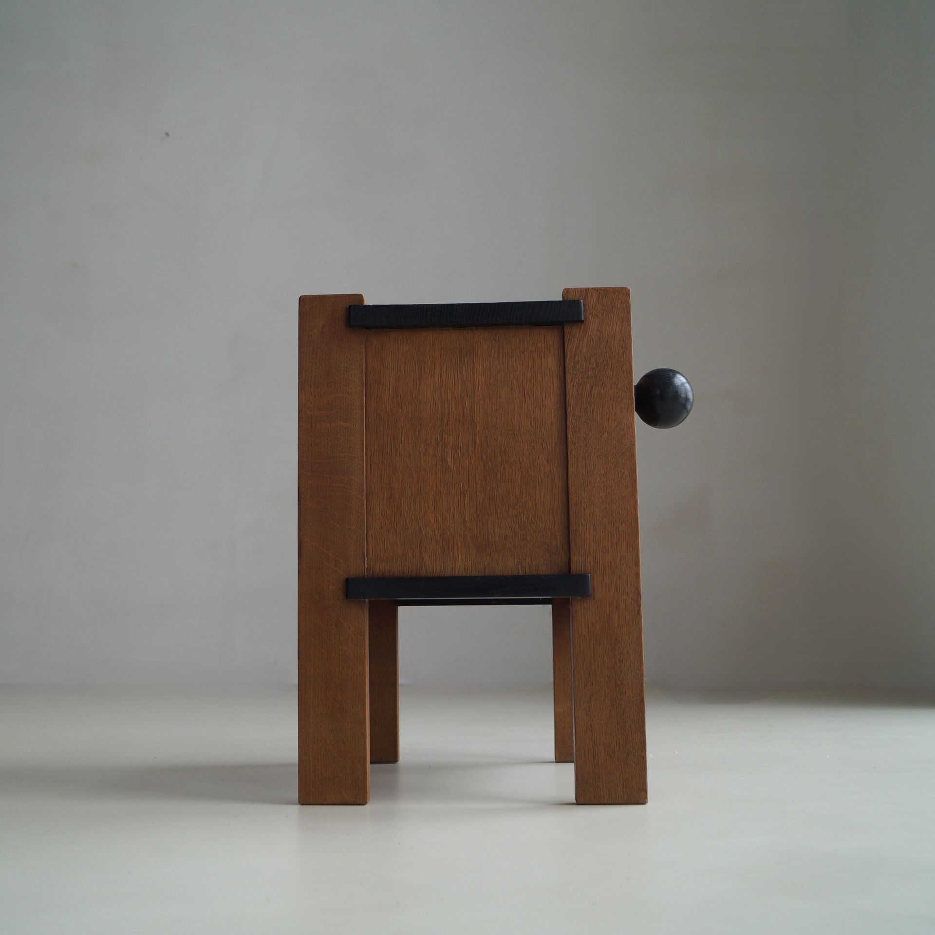 Dutch Art Deco Haagse School nightstand  or cupboard by Cor Alons, ca. 1925