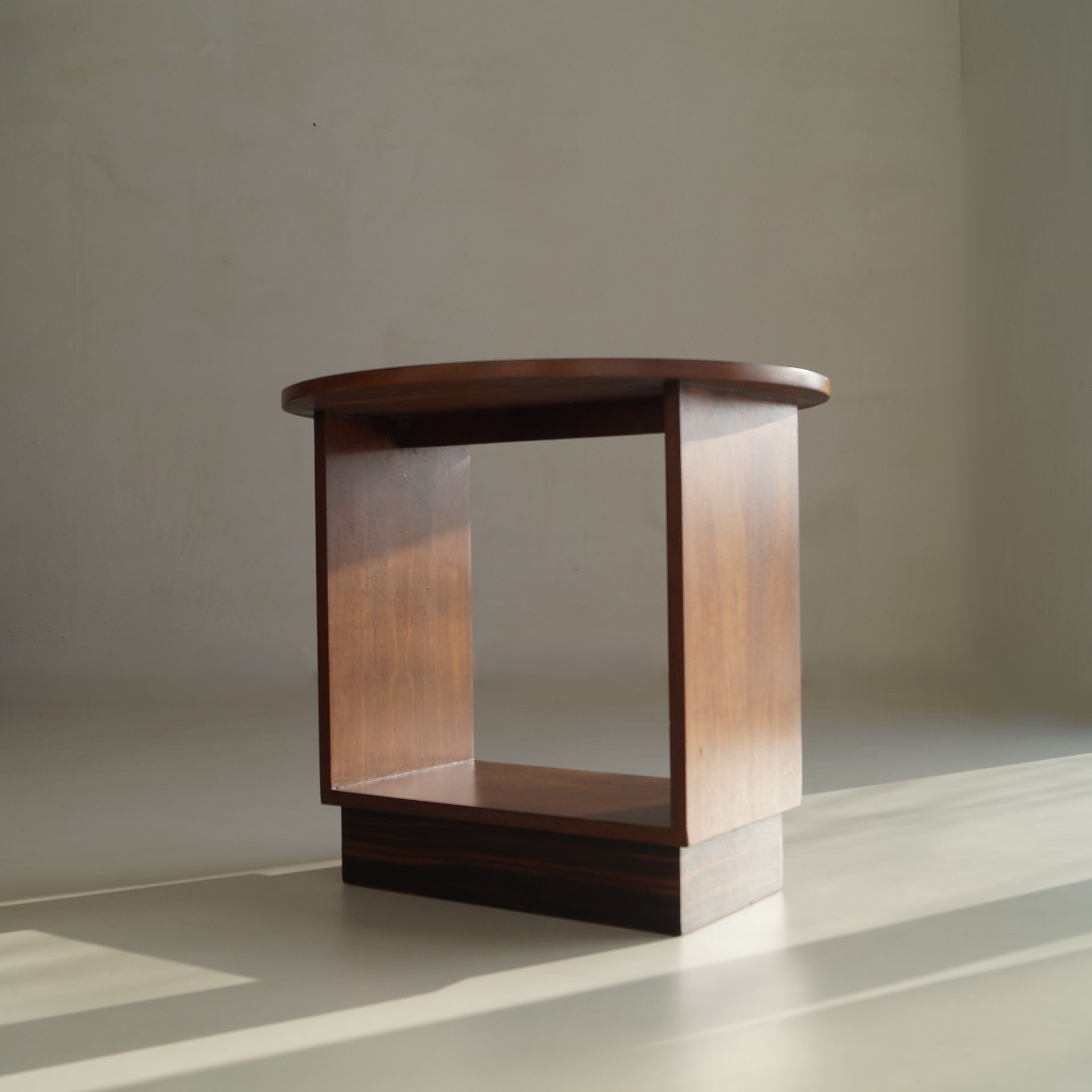 Dutch Art Deco Haagse School modernist occasional table or side table, 1920s