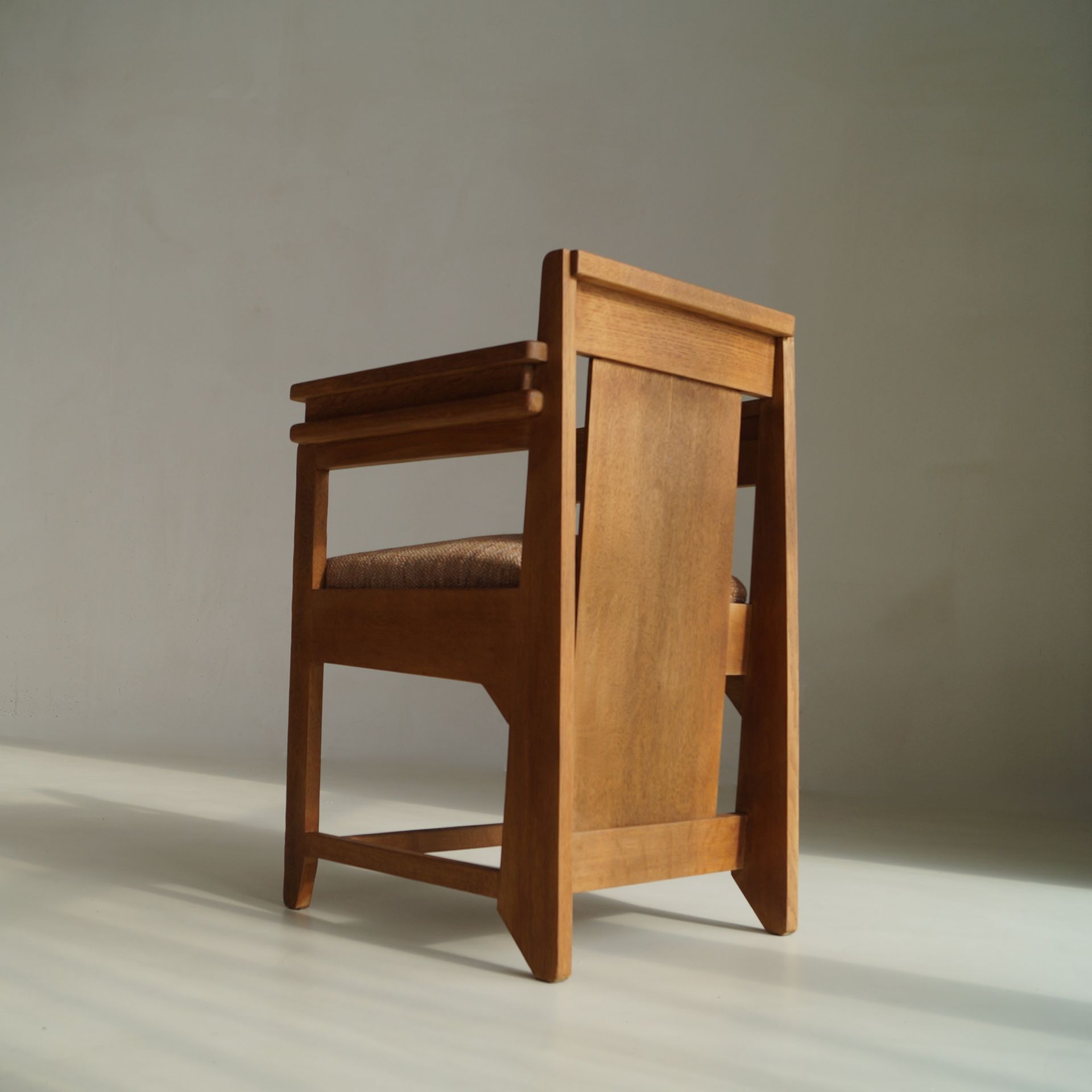 Dutch Art Deco Modernist/Hague School armchair, 1920s