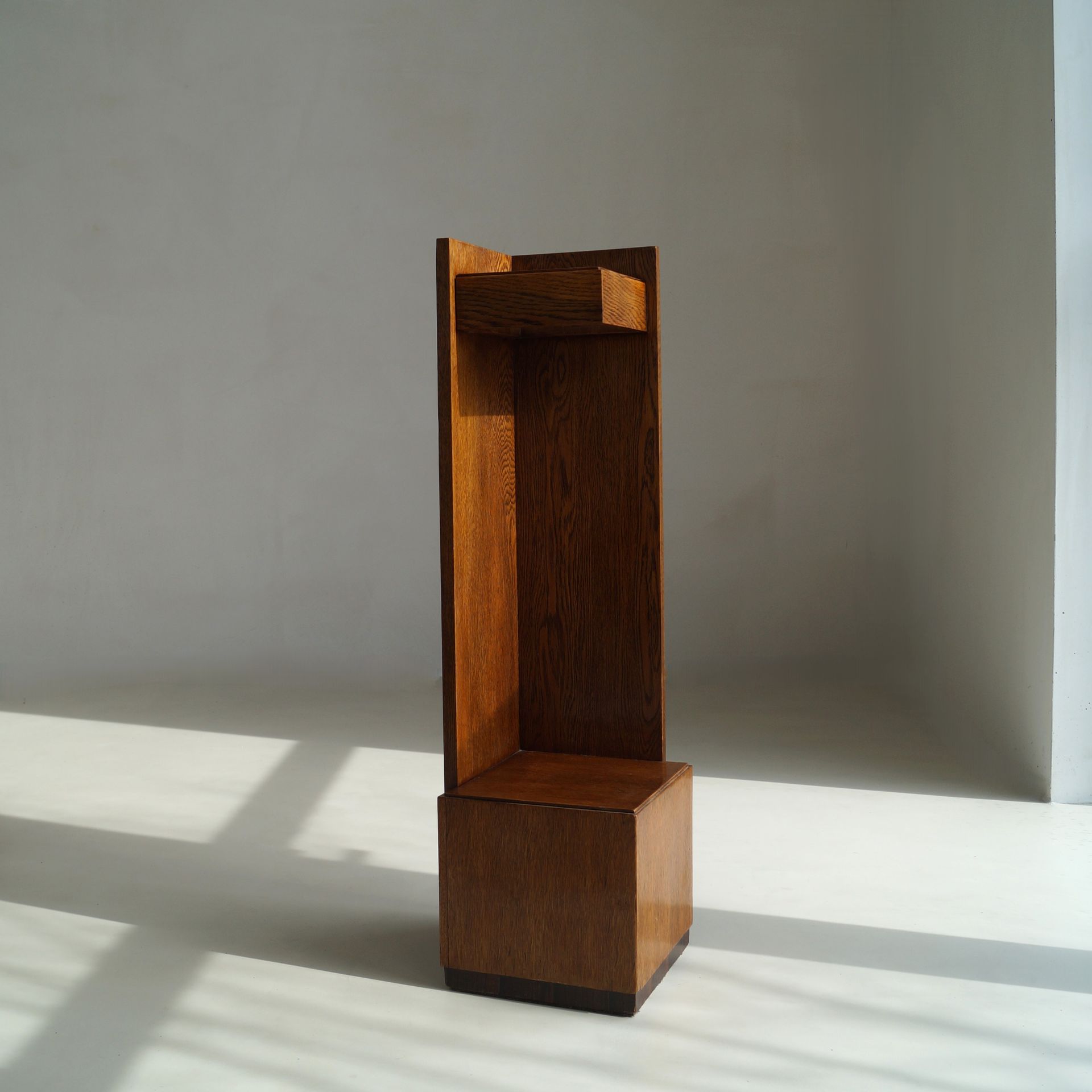 Dutch Art Deco Modernist Hague School Corner Pedestal, 1920s