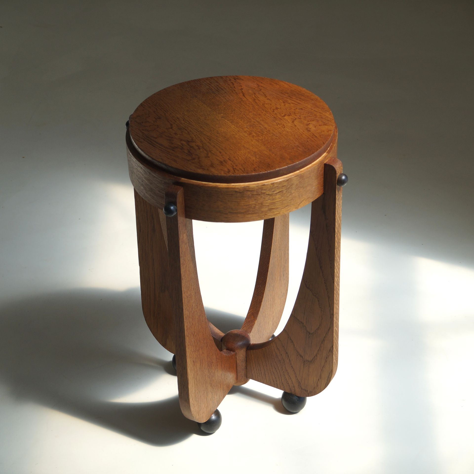 Amsterdam School Accent Table in Oak with Black Ball Accents, Netherlands, 1920s