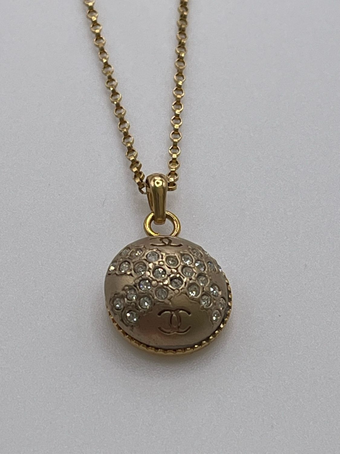 Designer’d Gold & Diamante Double CC Button Pendant Necklace
