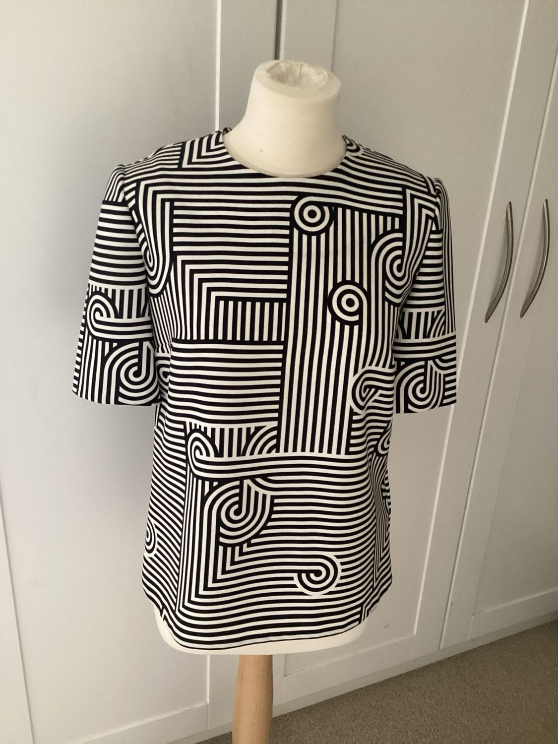 Victoria Beckham Cream & Black Graphic Top XS