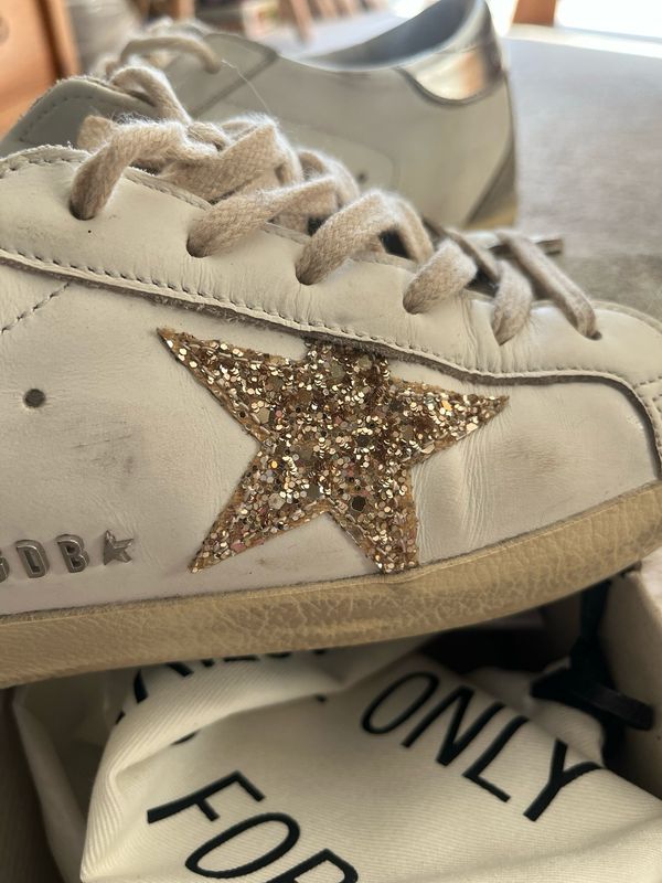 Golden Goose Classic Superstar Size 38