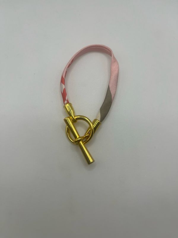 Designer’d Hermés Silk Twilly Toggle Bracelet