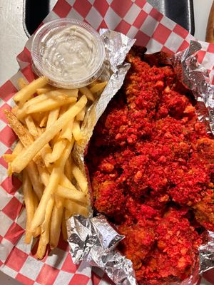 1/2 ORDEN DE ALITAS FLAMIN HOT