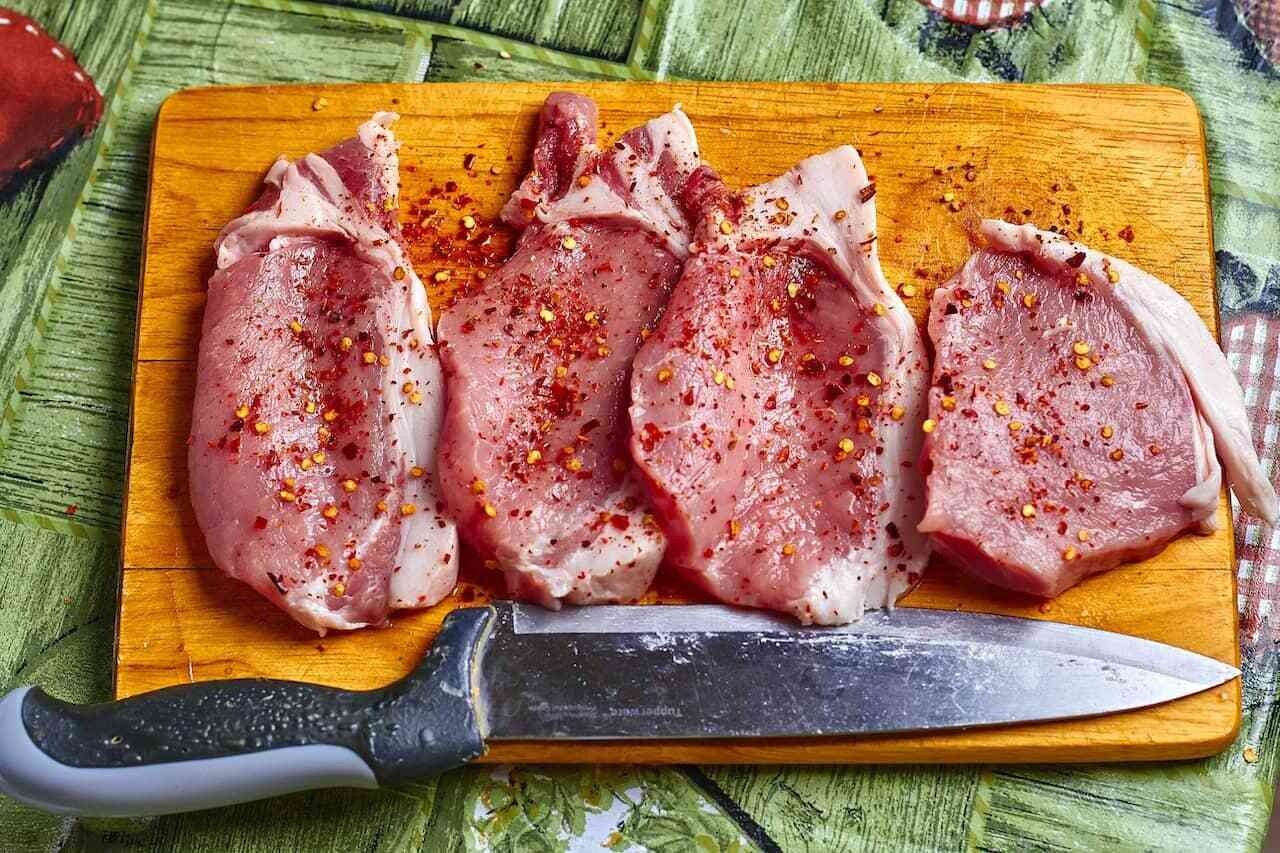 Chops: Loin Chops: Center Cut Pork Chops