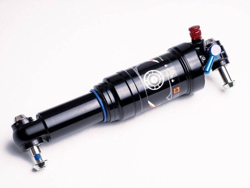 DATE RSx3 190mm air rear shock